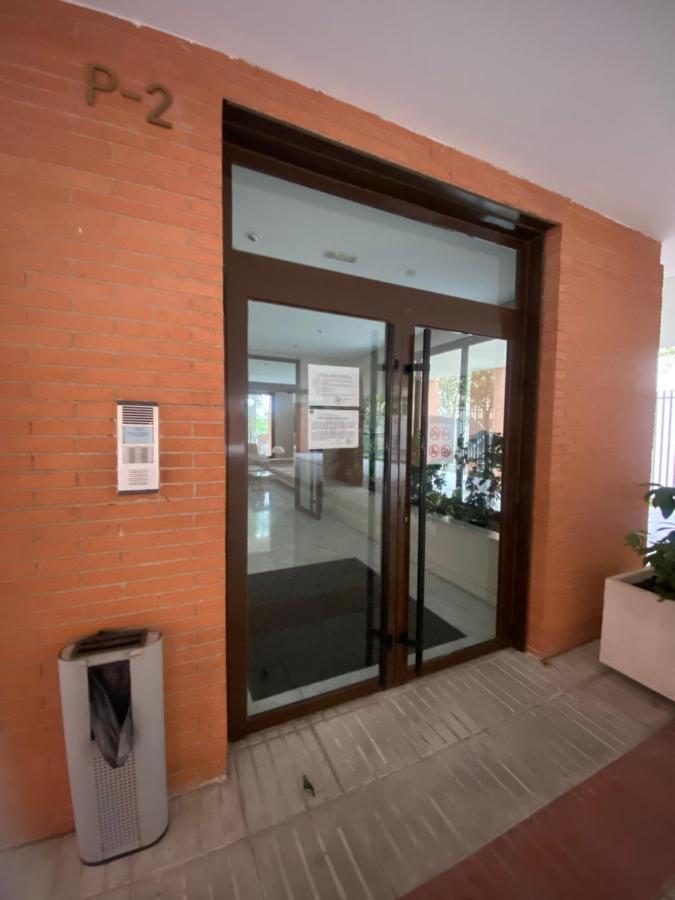 Apartment Close To Airport, Ifema Madrid Kültér fotó
